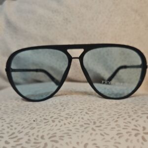 New With Tag Frye and Co. Matte Black Blue Lense Aviator Sunglasses